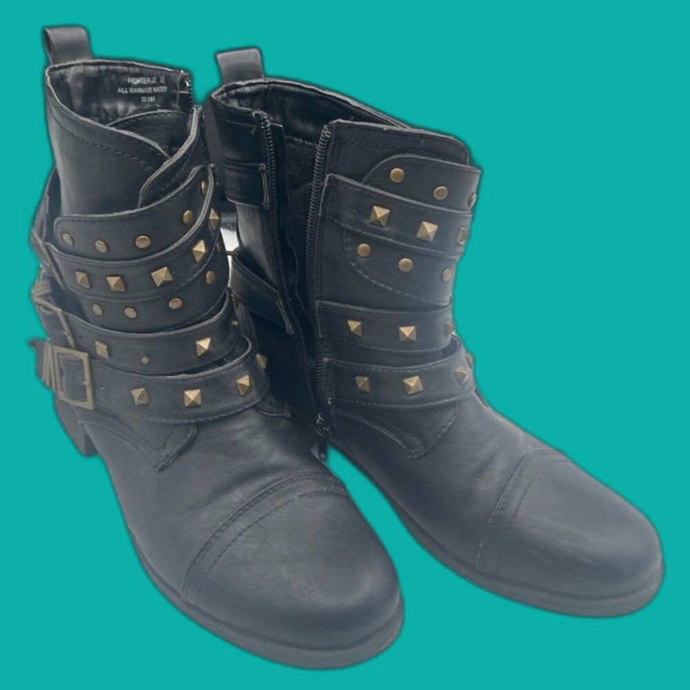 Bamboo black man-made faux leather studded strap womens 6.5 ankle boots